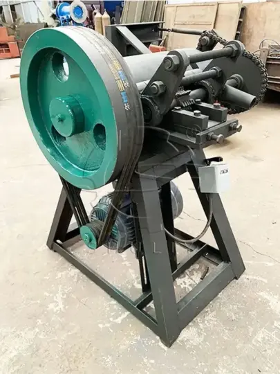 Резак для блоков из шин