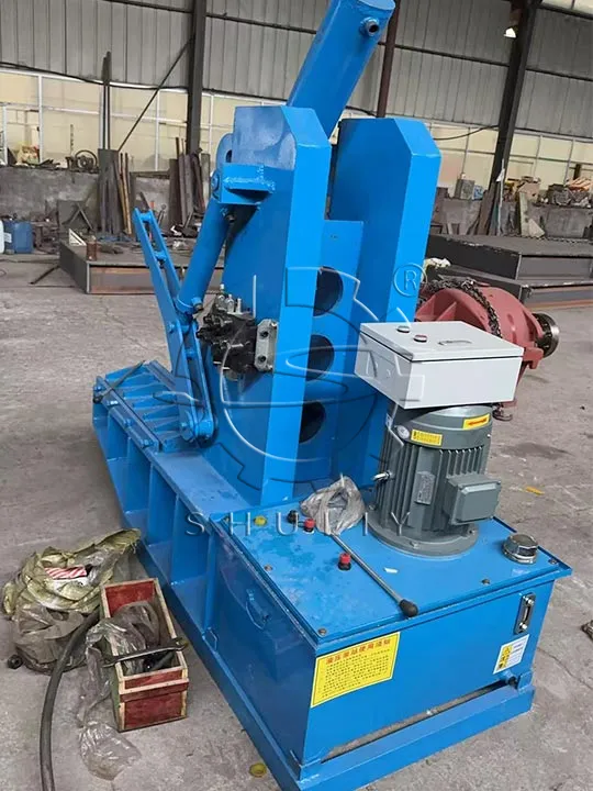 машина для резки отходов шин