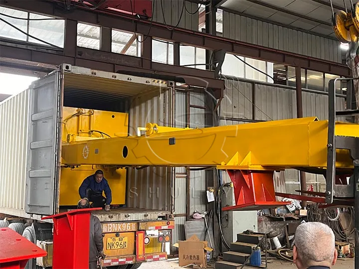 مُزال الإطارات OTR شُحن إلى إندونيسيا