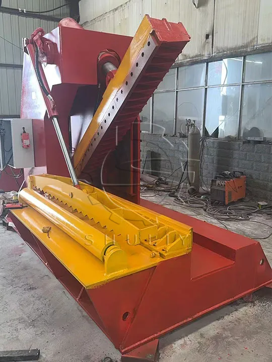 OTR tire cutter machine