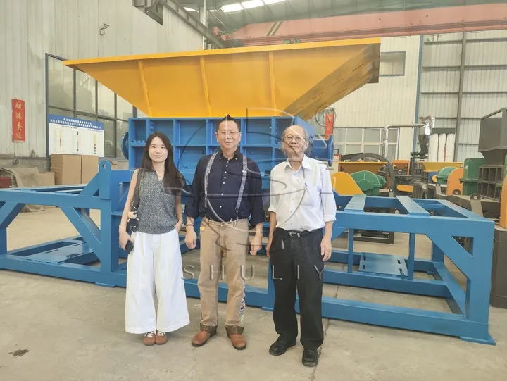 Singapore Customer Visits Our Factory to Inspect Tire Shredder